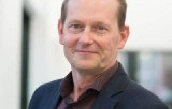 Portretfoto Pim Volkert