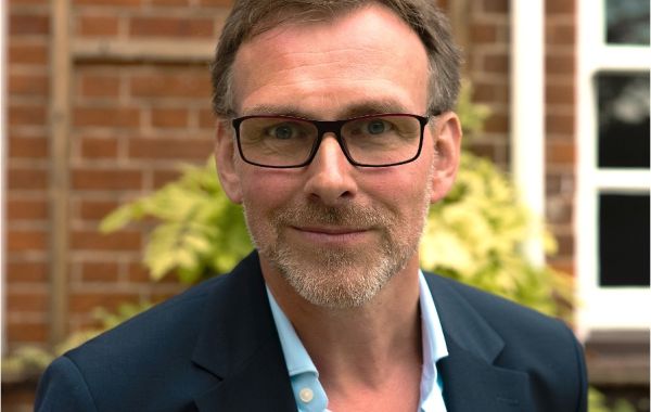 Niels Peek